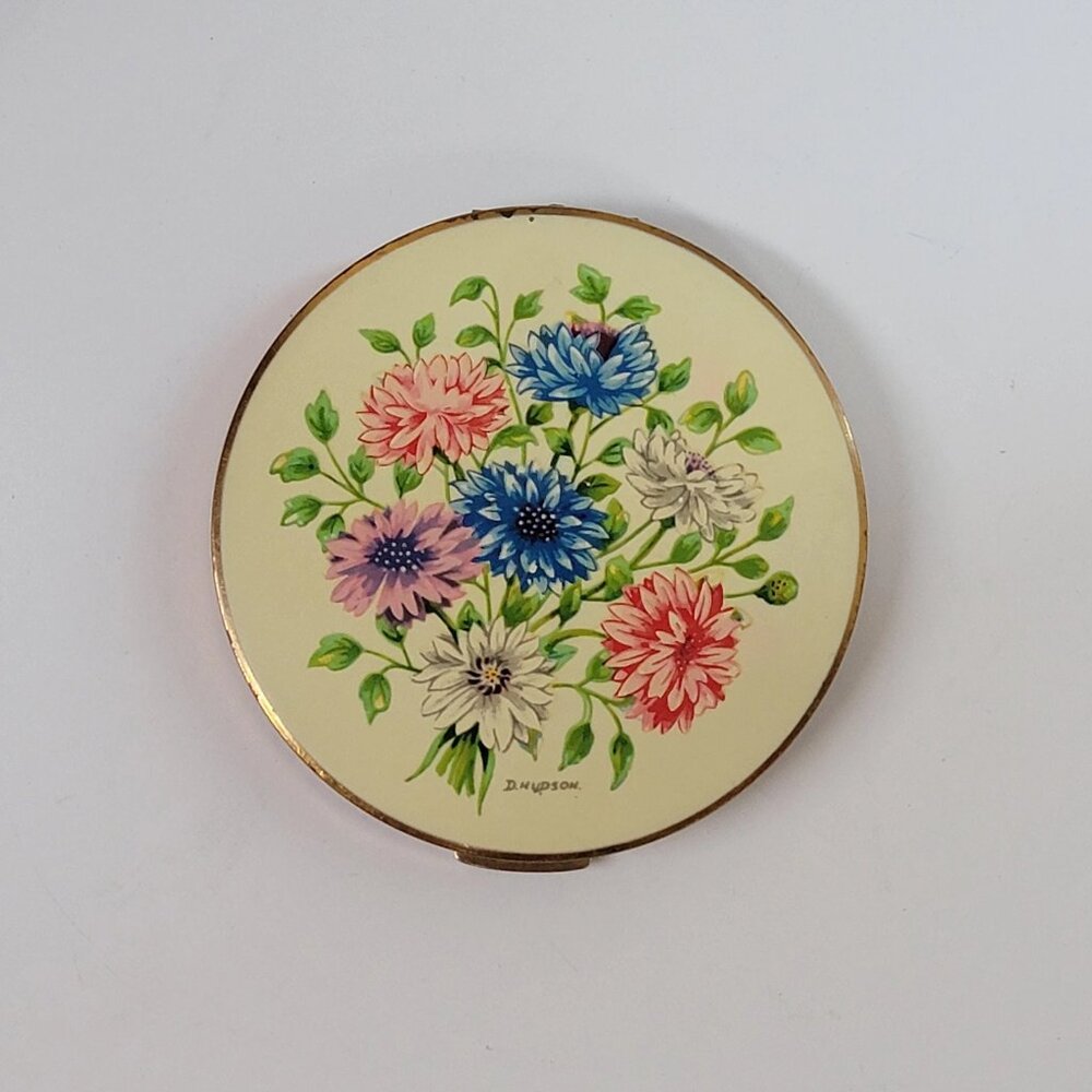 Vintage Stratton Signed Floral Mirror Compact with Make-Up Compartment